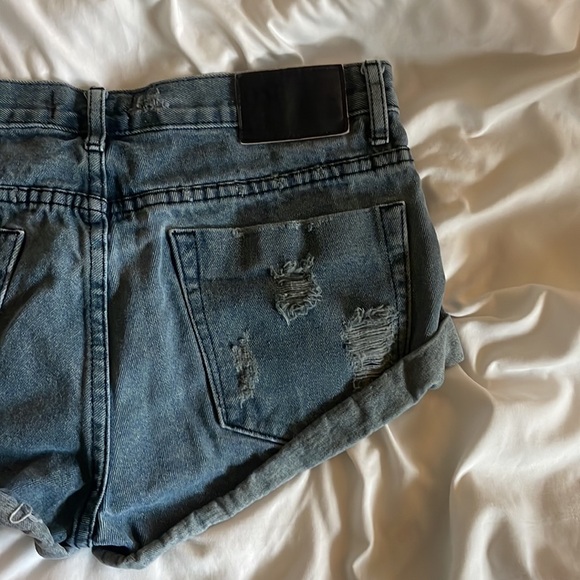 One x oneteaspoon Bandits Shorts - Picture 4 of 4